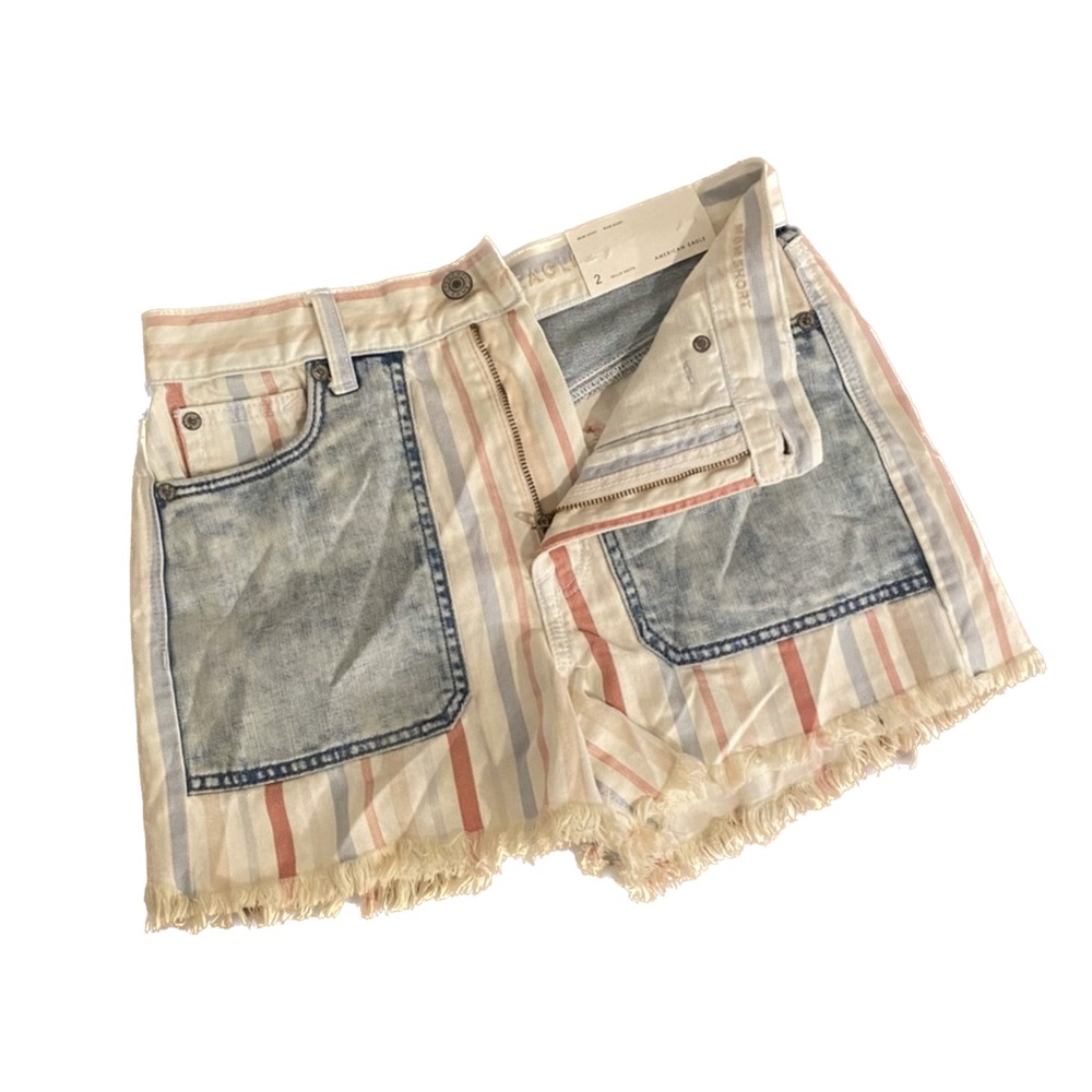 NWT women’s American Eagle shorts size 2 red white blue mom shorts